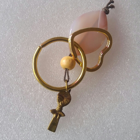 Keychain - Picture 2 of 4